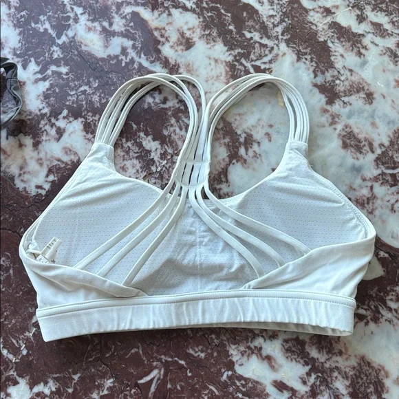 Colorful Sports Bras Collection - Picture 8 of 9